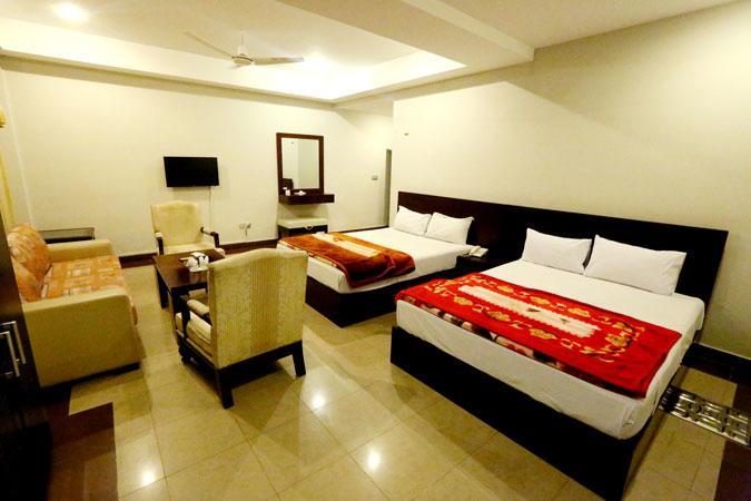 Hotel Multan Continental Εξωτερικό φωτογραφία