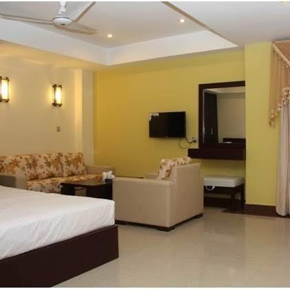 Hotel Multan Continental Εξωτερικό φωτογραφία